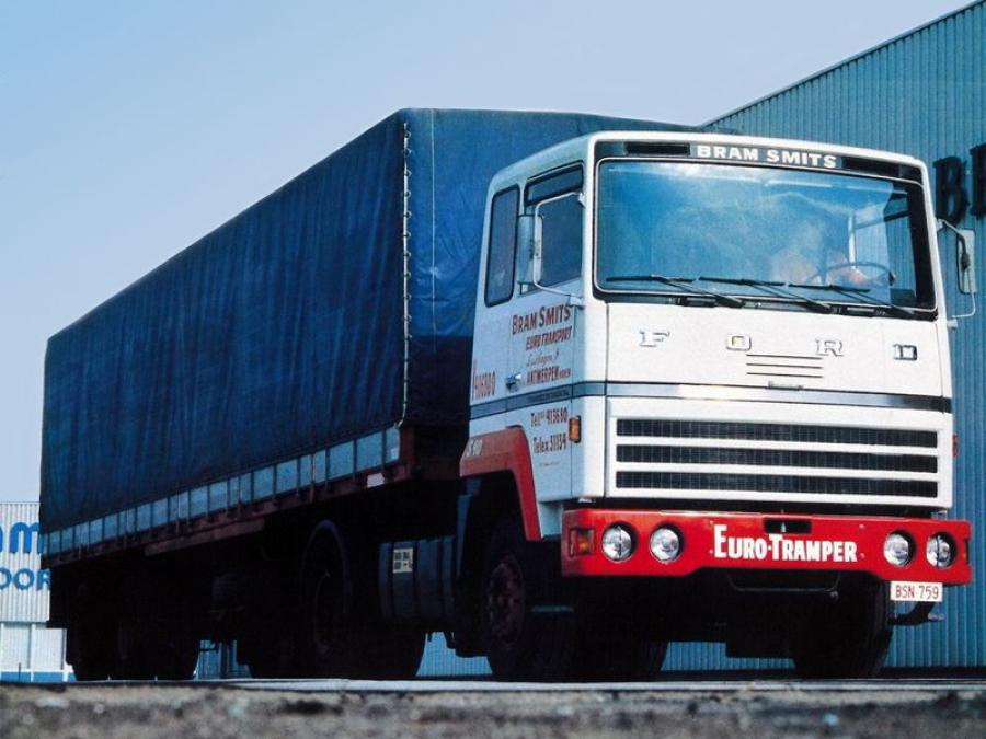  Ford Transcontinental 4x2 Tractor 1975 года  (фото 6 из 16)